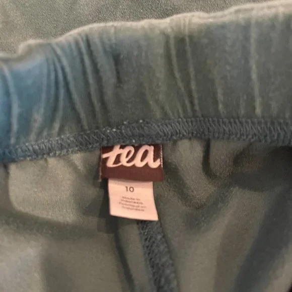 Tea collection velour green joggers size ten - Picture 4 of 4